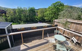 Ty Taf- 2 Bed Cottage With Quick & Easy Transport Links To Cardiff Centre